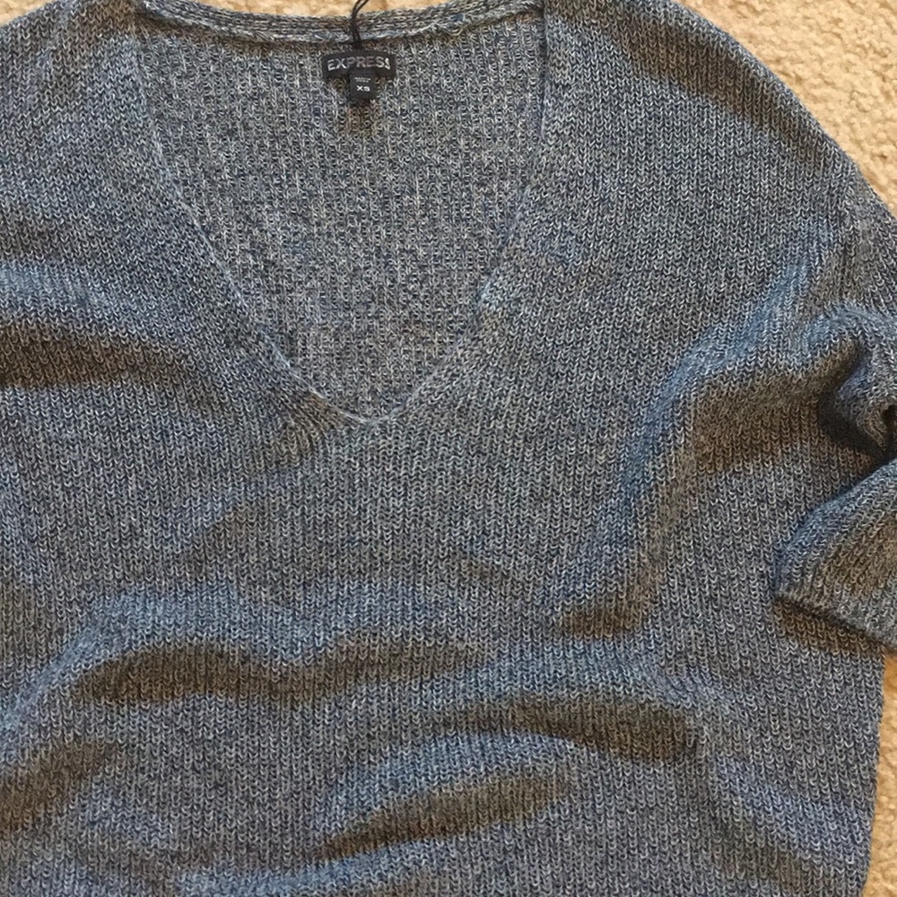 EXPRESS sweater - Picture 2 of 5
